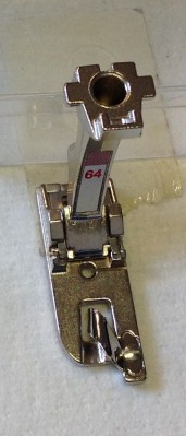 Bernina - PIEDINO N°64* ORLATORE mm.4 CUCITURA DIRITTA PER BERNINA