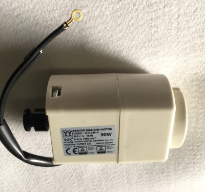  - MOTORE INTERNO V.220 W.90 GIRI 7000, UNIVERSALE PER CUCITO E TAGLIA CUCI VARIE