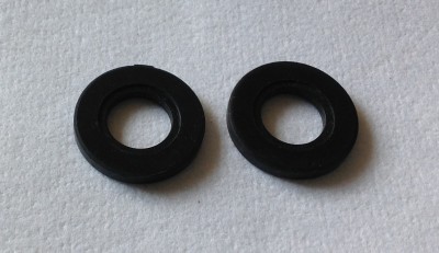 Necchi - Gommino spolatore per Necchi 591, Tipo piatto mm.4, foro mm.15, esterno mm.30 - Conf.da 2 pezzi